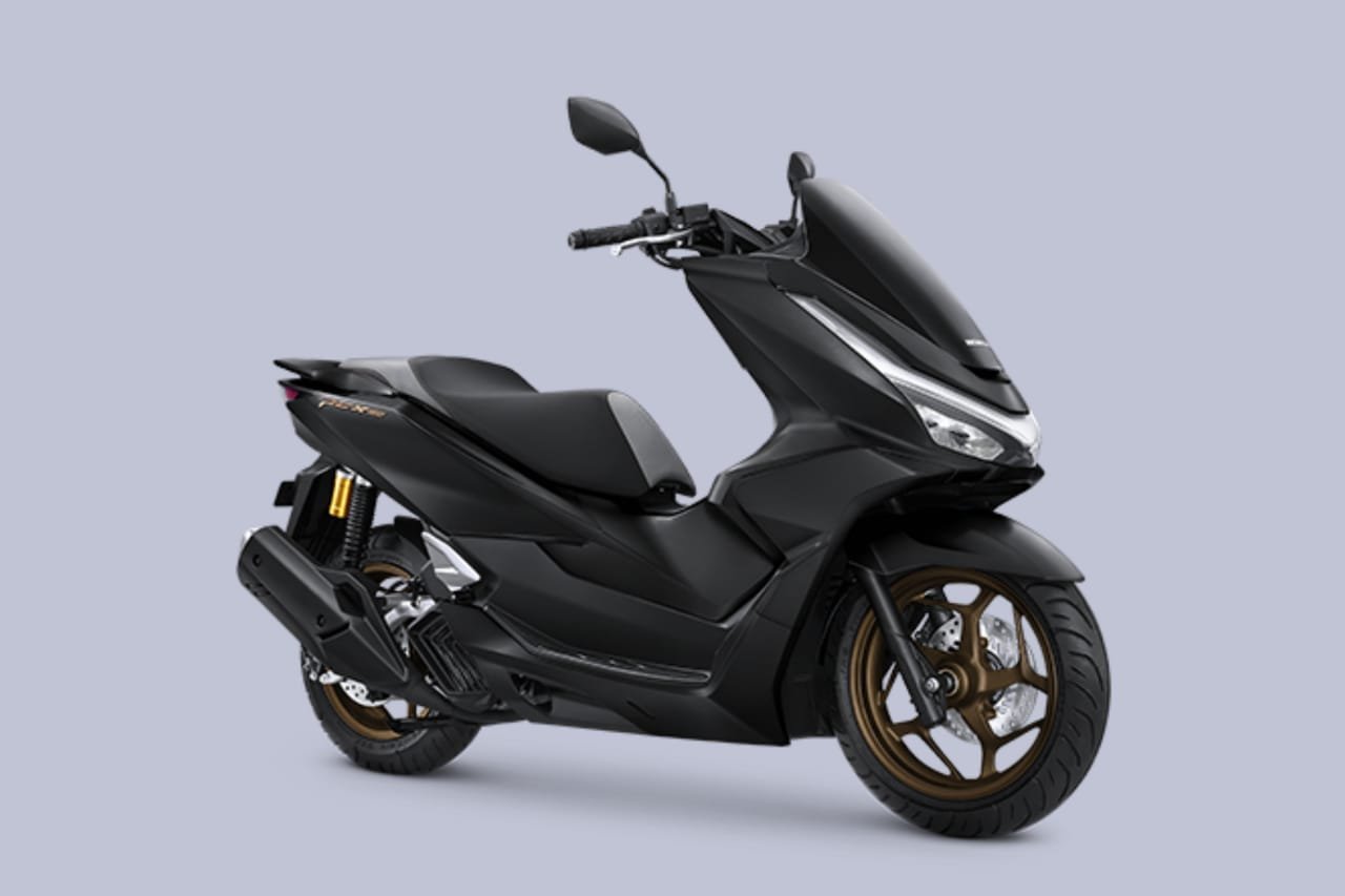 PCX 160 RoadySync Hitam Doff